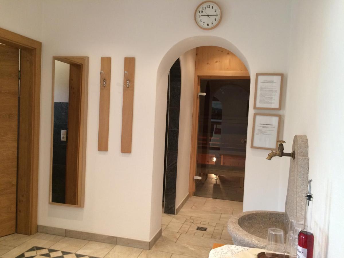 Jenneweinhof Hotel ทักซ์ ภายนอก รูปภาพ